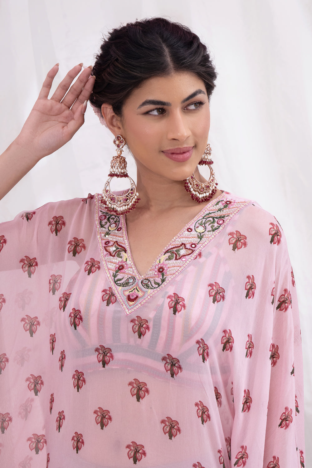 GULABI MEHKA KAFTAN