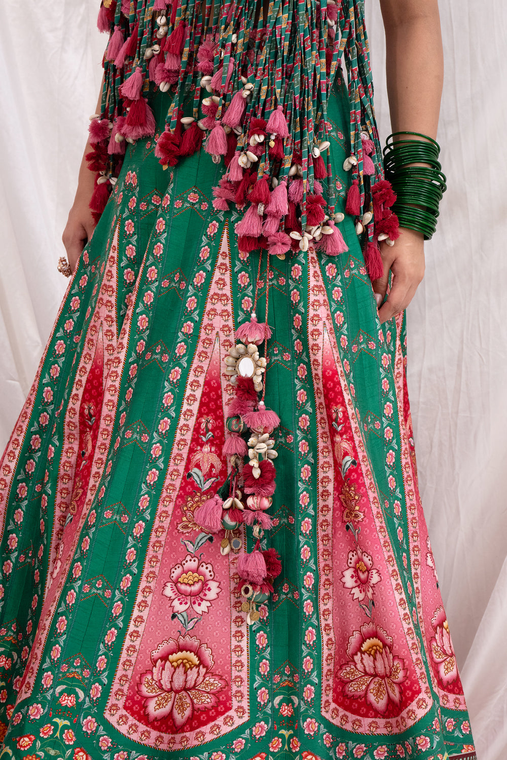 PANNA GHOOMAR LEHENGA