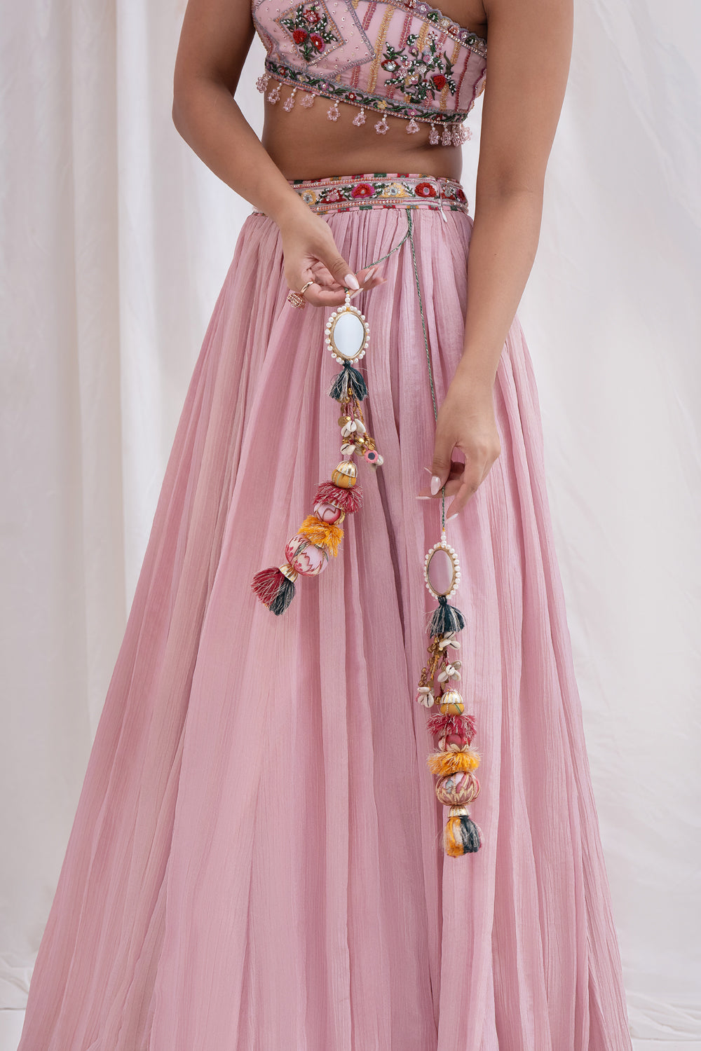 GULABI AABHA LEHENGA