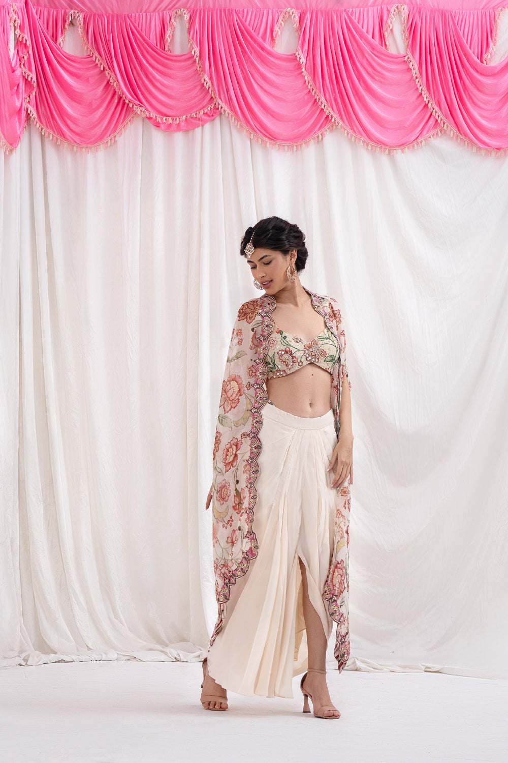 CHANDANI ADA CAPE SET