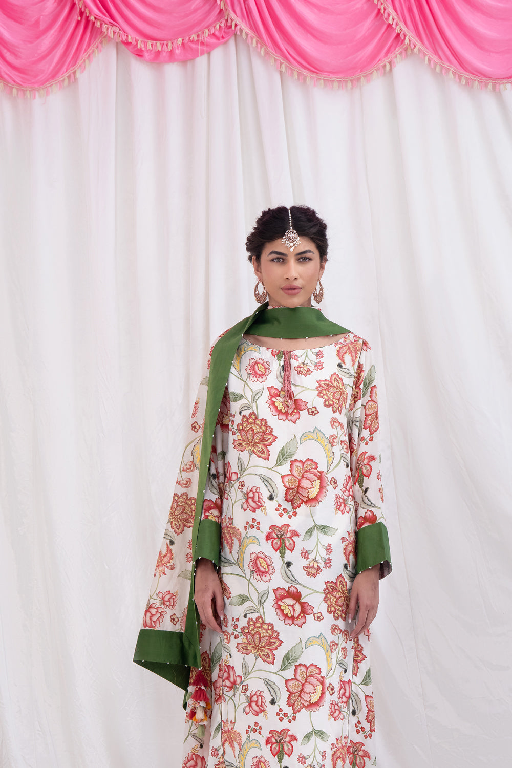 CHANDANI MISRI KURTA SET
