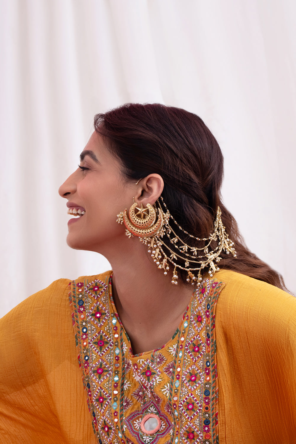 SUNEHRI SAVERA KAFTAN