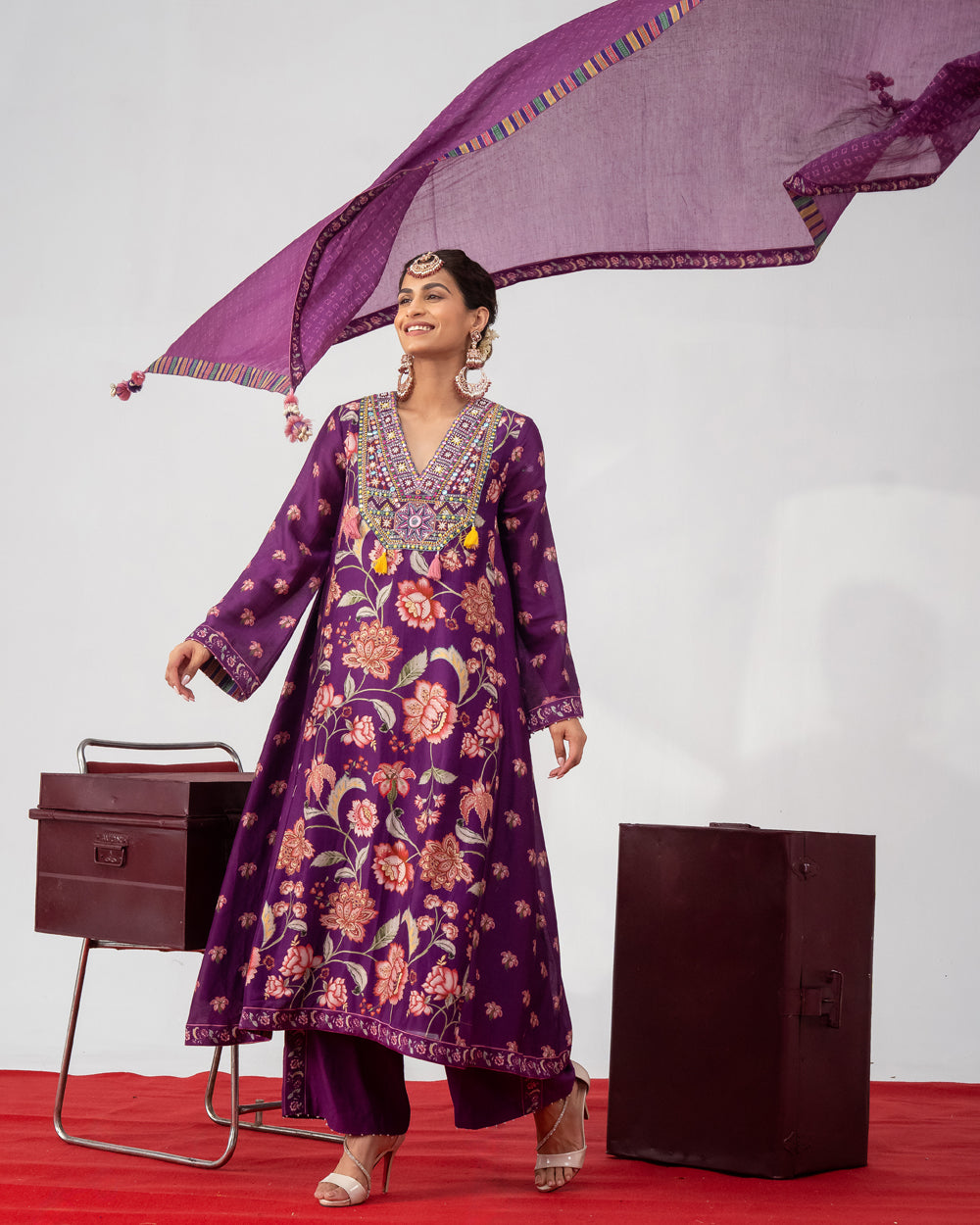 JAMUNI RANGREZ SUIT SET