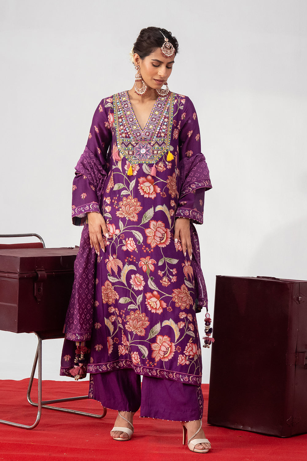 JAMUNI RANGREZ SUIT SET